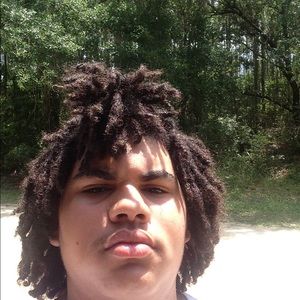 Meet your Posher, Robert